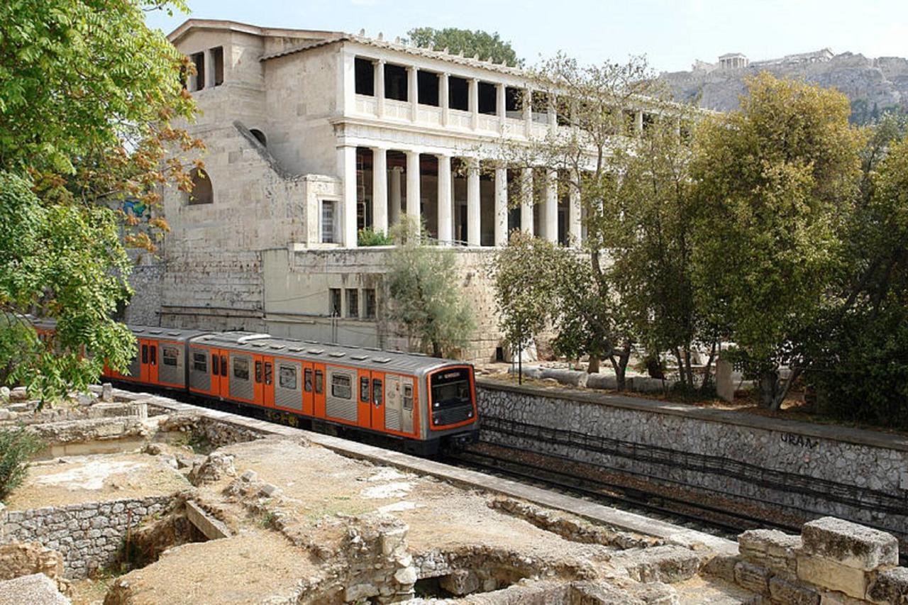Pale Coloured Apt In Athens Historic Centre Exteriör bild