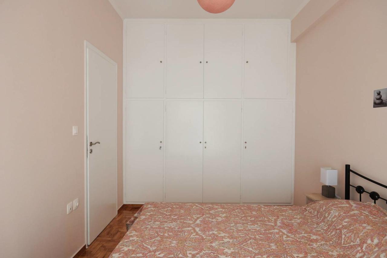 Pale Coloured Apt In Athens Historic Centre Exteriör bild